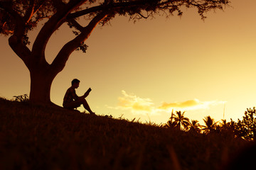 哈尔滨新增1例确诊曾乘火车到黑河，哈尔滨火车疫情车次