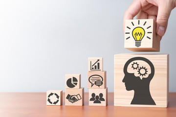 哈尔滨新增1例确诊曾乘火车到黑河，哈尔滨火车疫情车次