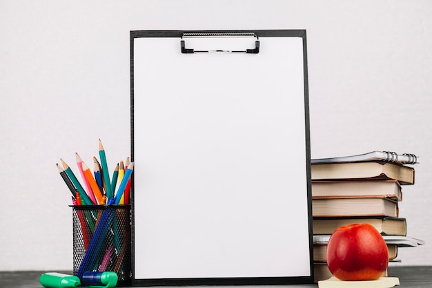 Whiteout生存在11个月内超过4亿美元