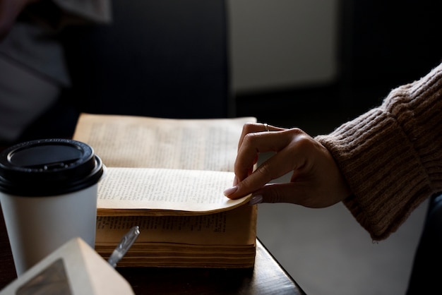 哈尔滨新增1例确诊曾乘火车到黑河，哈尔滨火车疫情车次